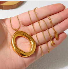 Wild & Free Sculpted Necklace