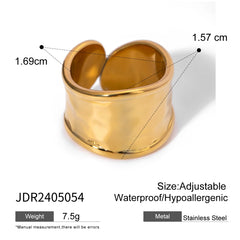 Asymmetric Gold Line Ring